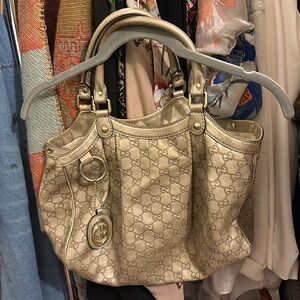 Gucci GG logo sukey tote bag leather purse satchel handbag